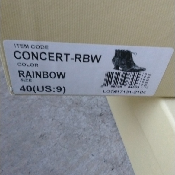 NWT L'Artiste hand painted leather bootie. FAIRYCORE STEAMPUNK ROMANTIC size 9 - Picture 13 of 13